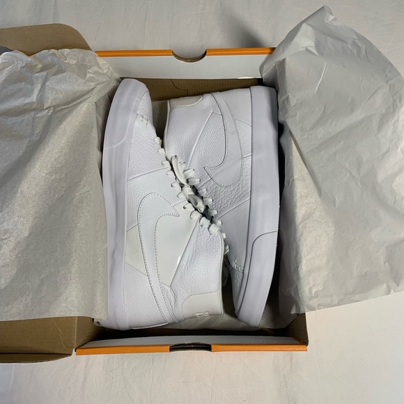 Nike Royal Triple White Blazers - Picture 2 of 4